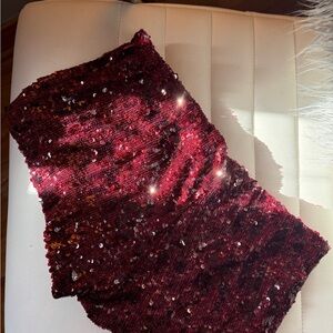 Edikted Burgundy Sequin shorts